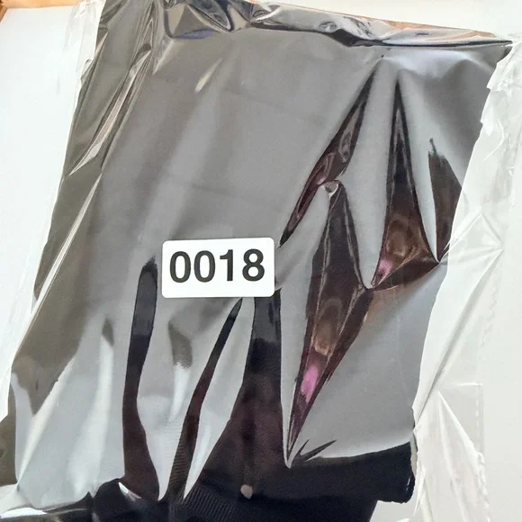 Lululemon On The Fly Pant Women's Size 6 Black Woven 26" Inseam Ankle Length - Picture 8 of 8